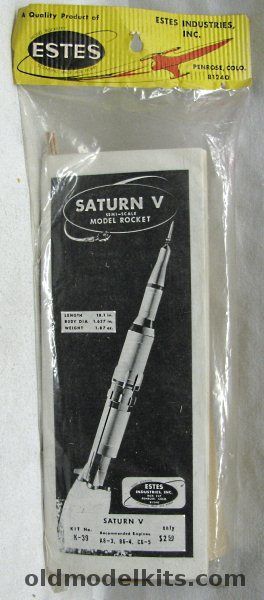 Estes Saturn V - Semi-Scale Flying Model Rocket Kit by Estes, K-39 plastic model kit